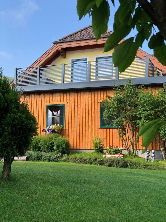 Ferienwohnungen Wind Sankt Margarethen im Lungau Exterior photo